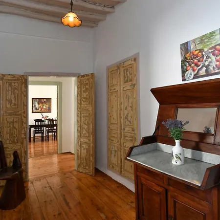 Apartment 16thcentury